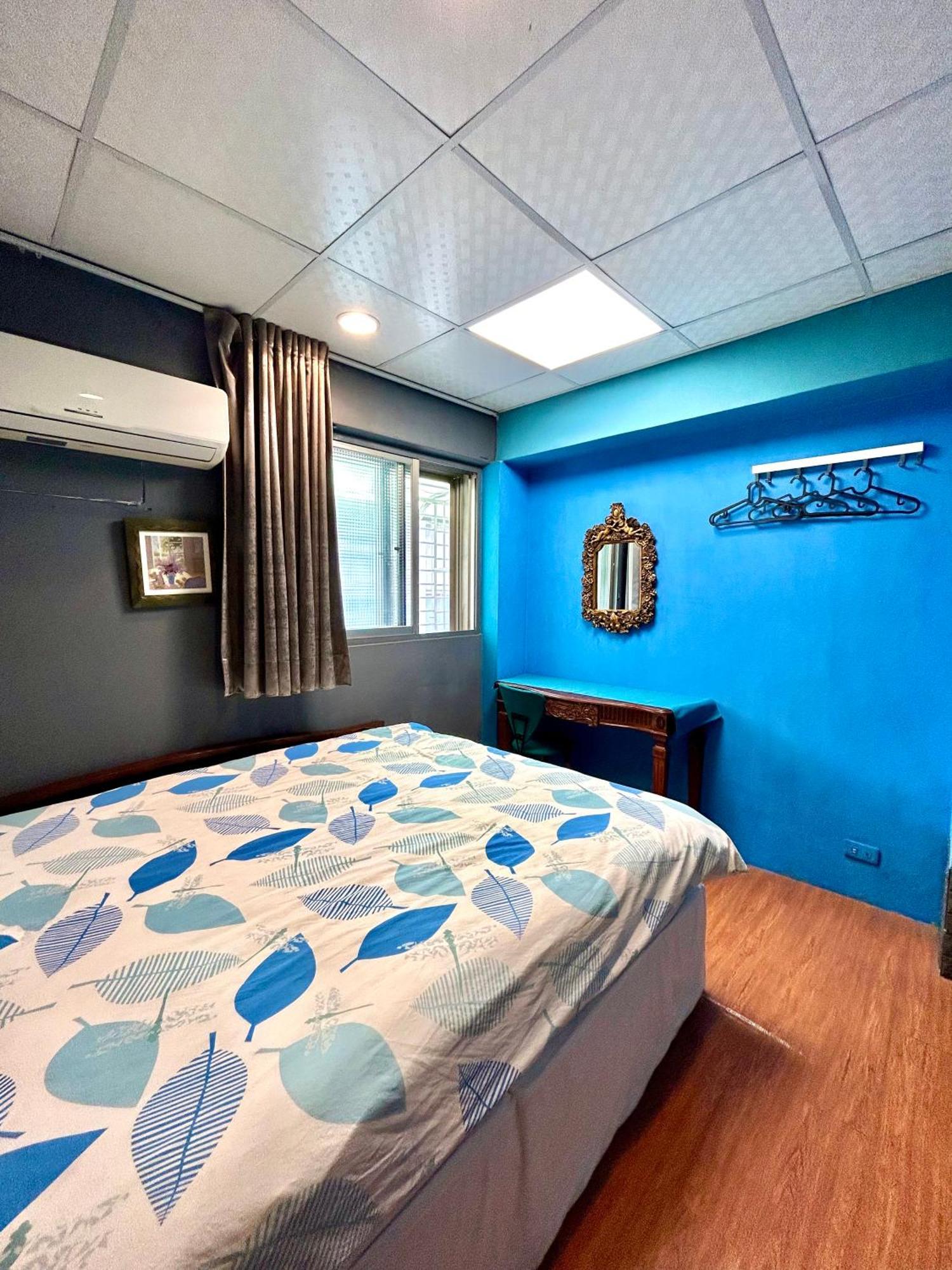 Taipei Triple Tiger Inn Екстериор снимка