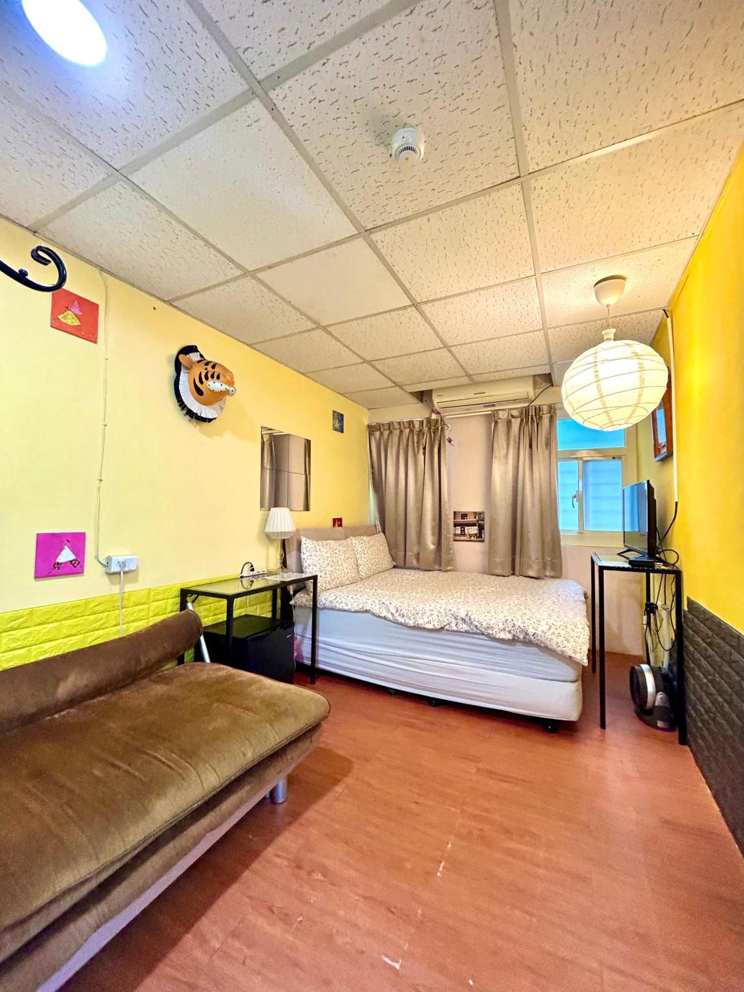 Taipei Triple Tiger Inn Екстериор снимка