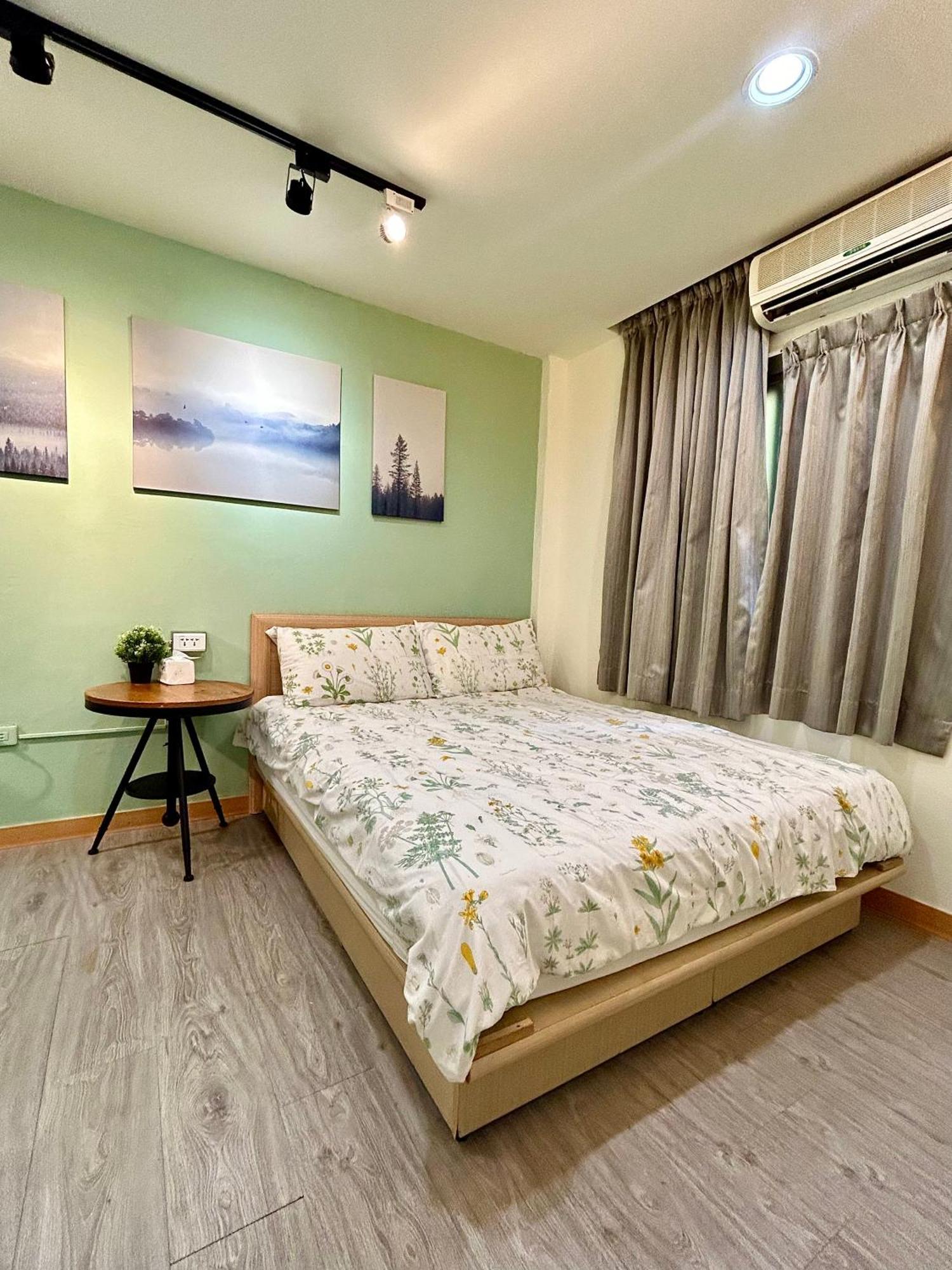 Taipei Triple Tiger Inn Екстериор снимка