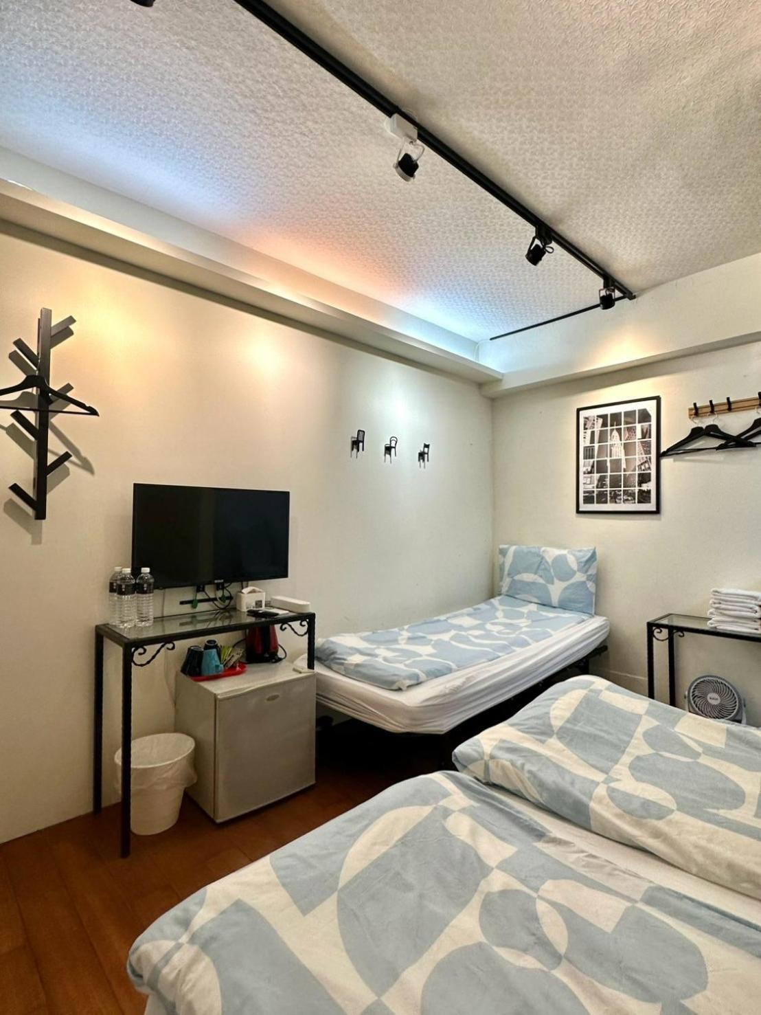 Taipei Triple Tiger Inn Екстериор снимка